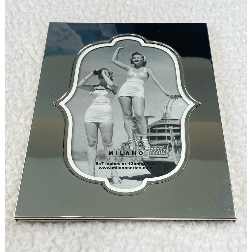 AARON BROTHERS • Silver/White Victoria 5x7 Milano Series Photo Frame - Picture 4 of 11